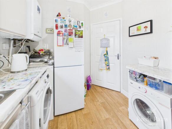 2 bed Apartment for sale Image 7