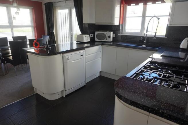 Kitchen / Diner