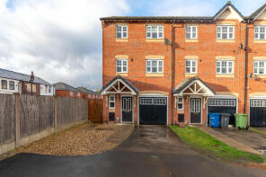 21, Greenoak Close, Wigan WN2 5XN