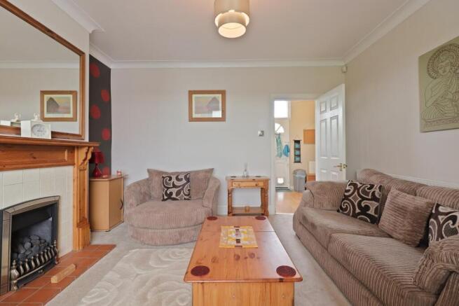 2 bed Semi-Detached for sale Image 8