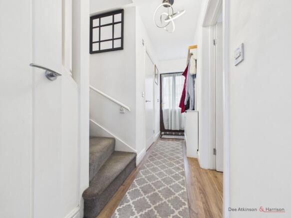 3 bed Terraced for sale Image 9