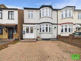 25, Lyndhurst Drive, Hornchurch RM11 1JL
