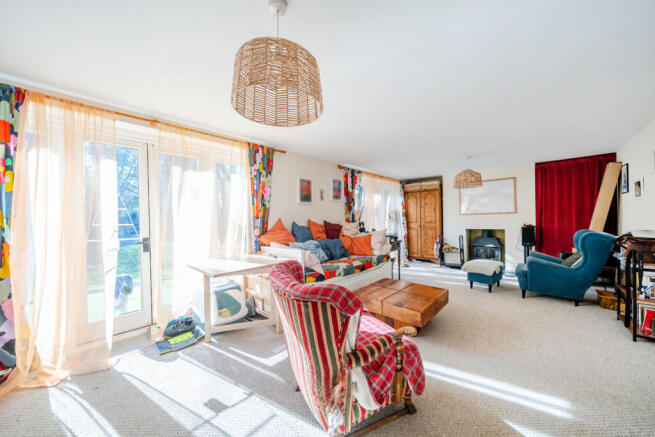 1438949-23-69ce98...