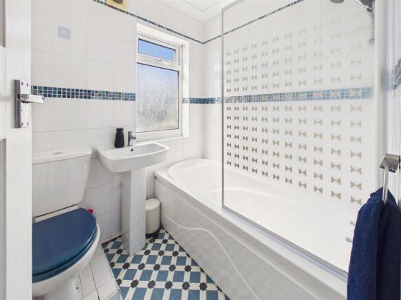 2 bed Terraced for sale Image 8