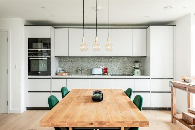 Broxburn House-16.jpg