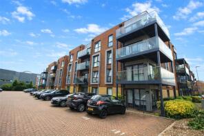 Flat 23, Nuffield House, Holmesley Road, Borehamwood WD6 1AL