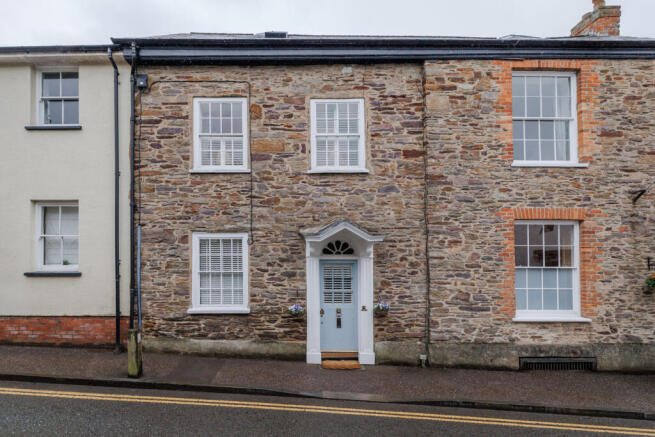 346899 - 52 High St, Dulverton, TA22 9DW-51.JPG