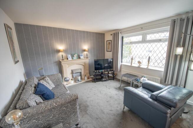 2 bed Detached Bungalow for sale Image 4