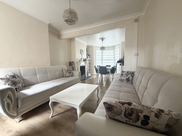 Two Bedroom House with Private Garden ¿ Sutherl