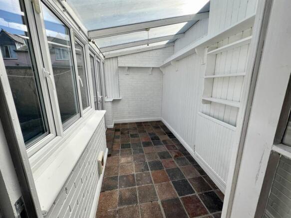 SUN ROOM