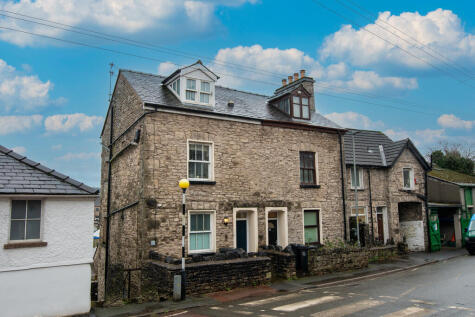 17 Low Fellside, Kendal, Cumbria, LA9 4NH