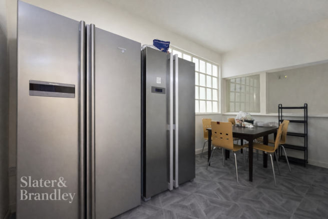 798cde54-c67c-409c-9331-8b3a9280ff6b