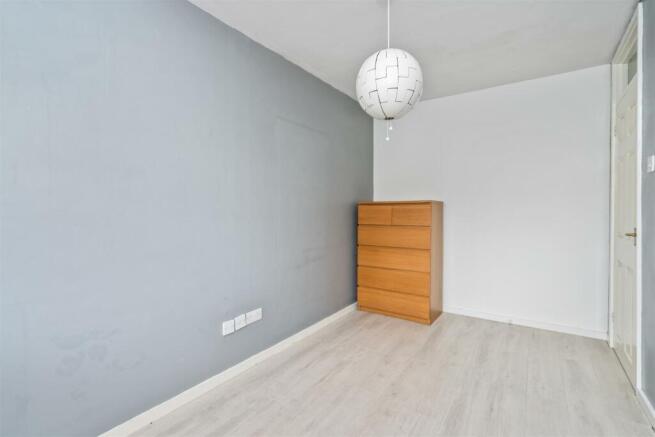151 Rowood Drive B92 9LL-2_lo.jpg