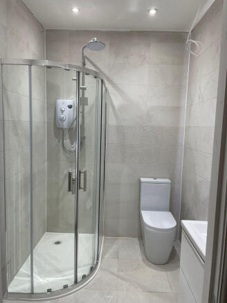 1 bed Apartment to rent Image 7