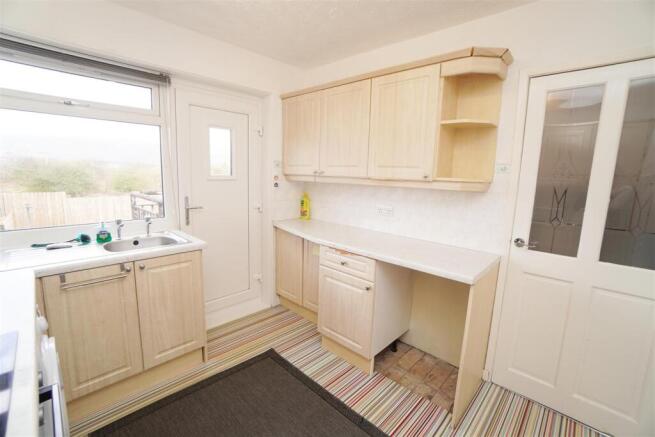 kitchen1.jpg