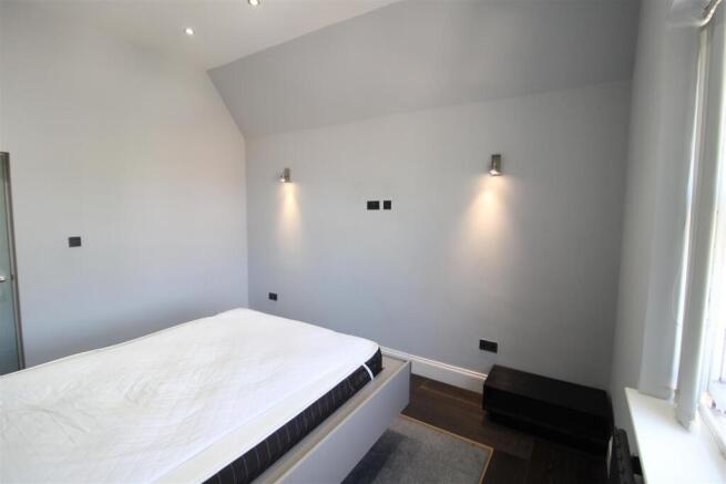 1 bed House to rent Image 10