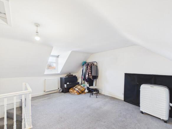 3 bed Terraced for sale Image 12