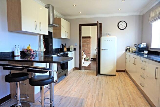 Kitchen / Breakfast