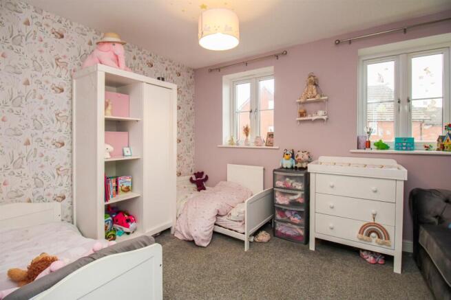 2 bed Semi-Detached for sale Image 5