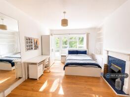 Flat 3, Westbridge House, Westbridge Road, London SW11 3PL