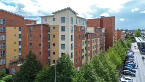 Flat 42, Basing House, Moulsford Mews, Reading RG30 1ES