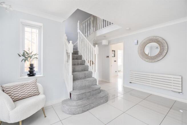 25 Rothwell Drive_13.jpg