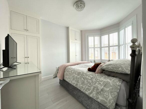 Bedroom 1 (Double)