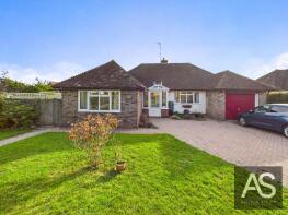 23 Meadow View, Tollgates, Battle TN33 0JA