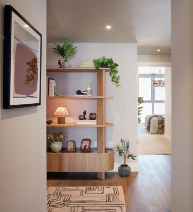 Show Apartment