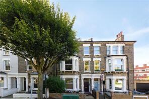 Flat Ground Floor, 2, Petworth Street, London SW11 4QR