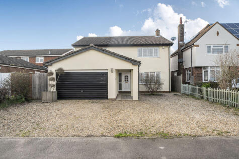 St. Johns Road, Moggerhanger, MK44
