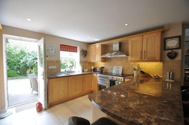 Kitchen/Breakf...