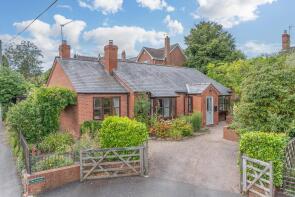 The Laurels, The Hurst, Kidderminster DY14 8EG