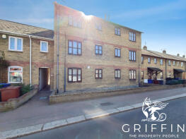 149d, London Road, Grays RM17 5YD
