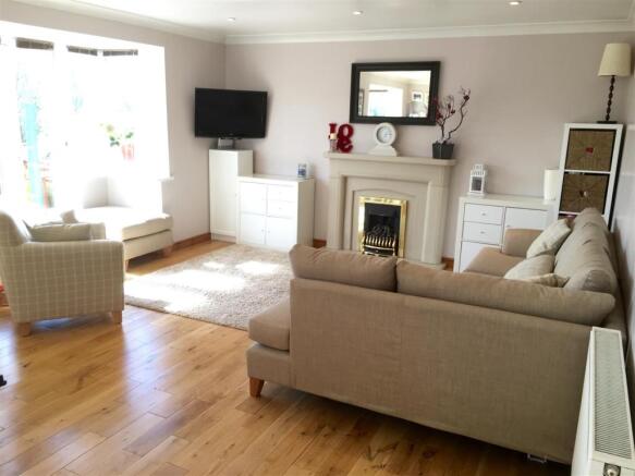 Open plan lounge, di