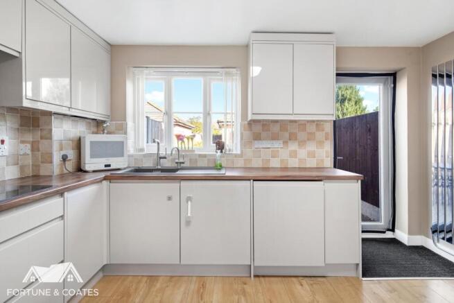 House in Harlow - More