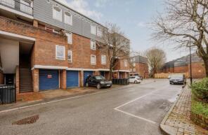 17, Kessock Close, Tottenham, London N17 9PN