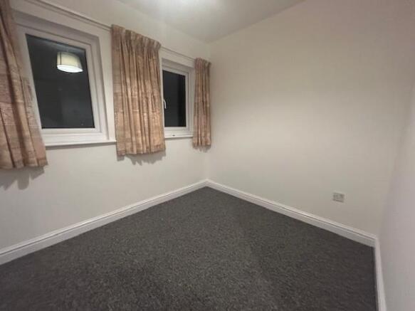 BEDROOM.jpg