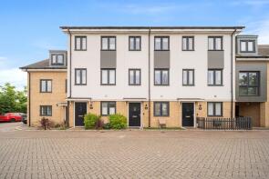 20, Fairlawn Crescent, Greenhithe DA9 9YG