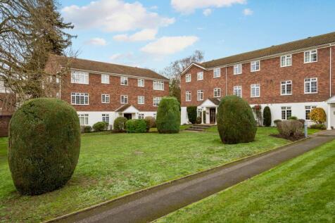 Hillcrest, Weybridge, KT13