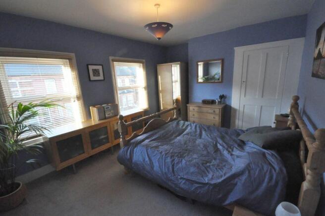 Bedroom 1 (Double)
