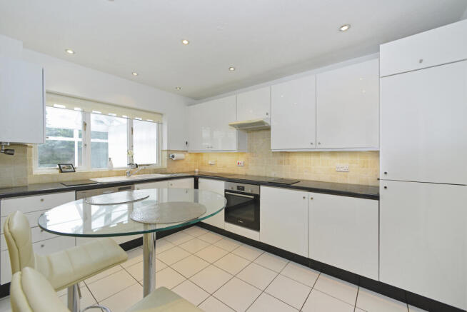 9 Sorbie kitchen