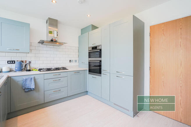 3 bed Detached for sale Image 6