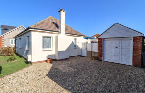 4, Nutbourne Road, Hayling Island PO11 9RT