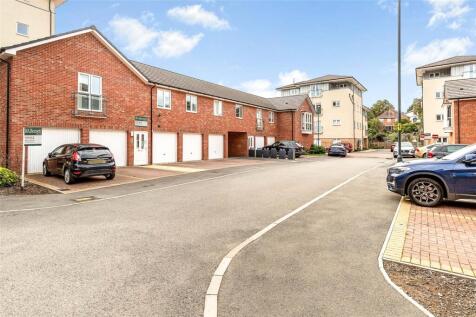 Andrews Close, Warwick, Warwickshire, CV34