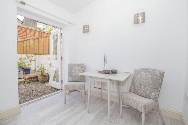 Breakfast Room