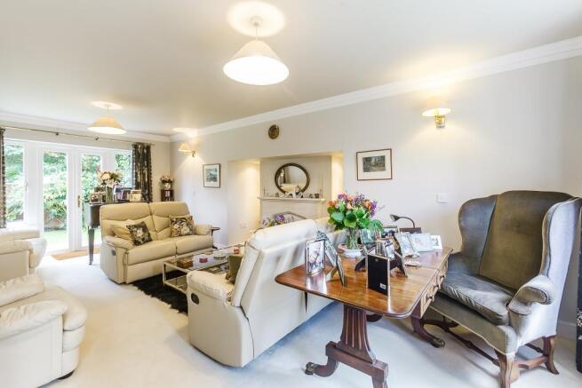 8309209-interior02-800.jpg