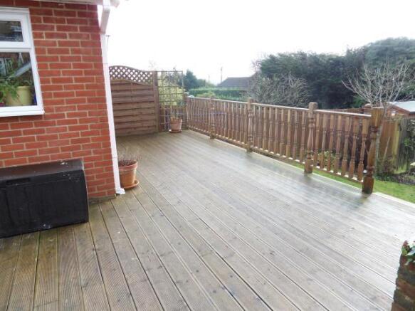 DECKING