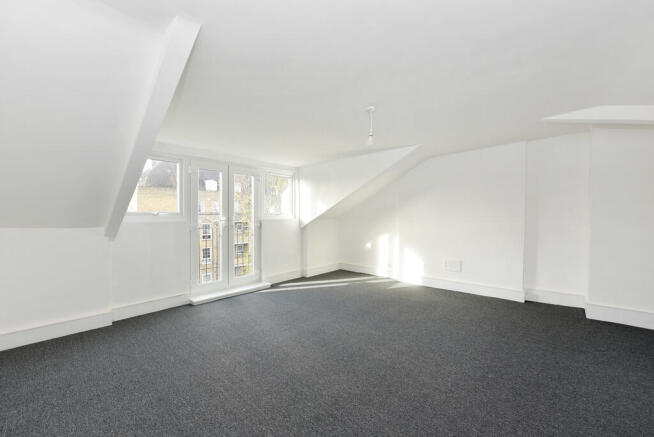 34f ainsworth roa...