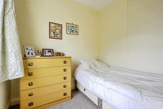 3 bed Semi-Detached for sale Image 10
